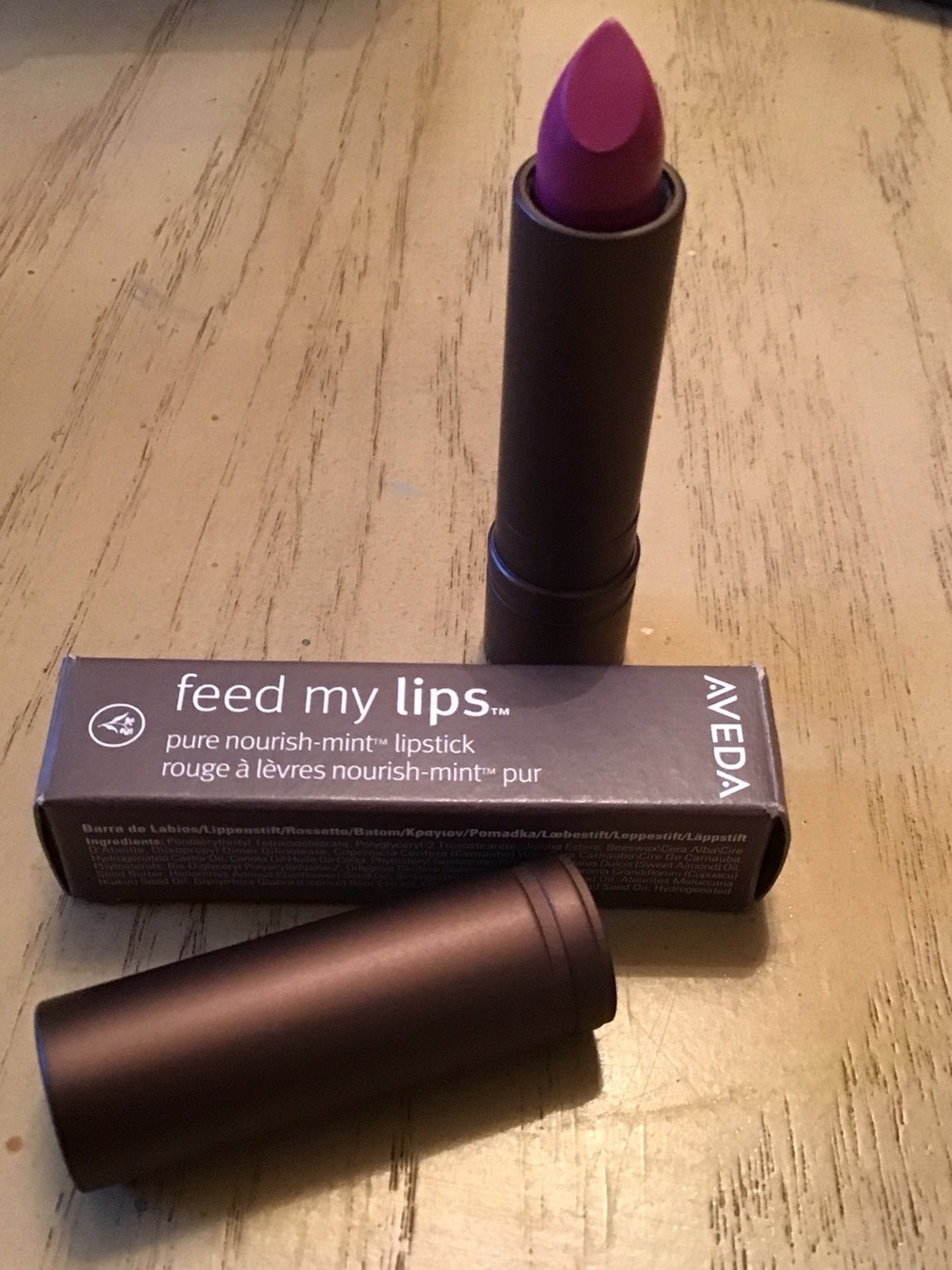 AVEDA feed my lips pure nourish mint lipstick 16 passion fruit